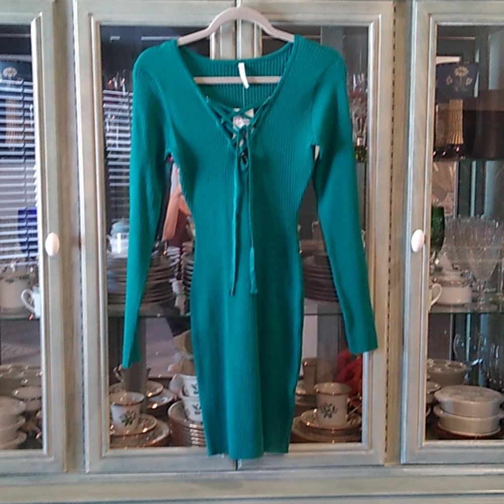 NWT Green Body Con Sweater Dress by Say What, size L